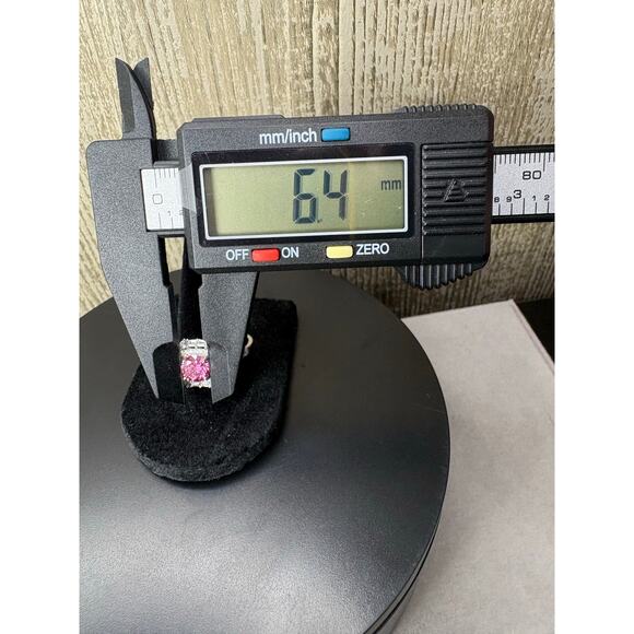 New 2ct Pink & White Moissanite Ring in 925 Silver -Sz. 8.25 - Picture 4 of 12